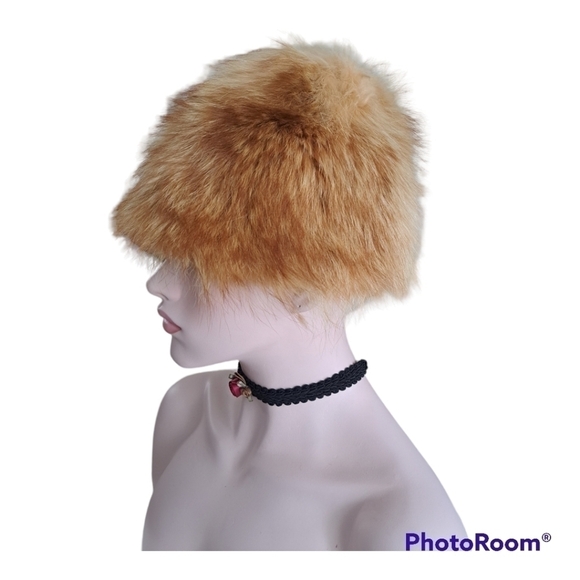Fur hat winter tan color - Picture 3 of 10